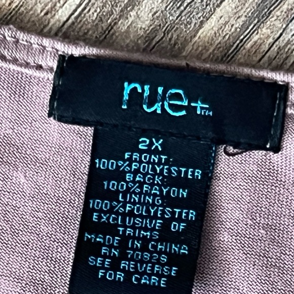 sequined top RUE+ 2x - Picture 3 of 3